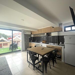 Apartamento de 2 Dormitorios
